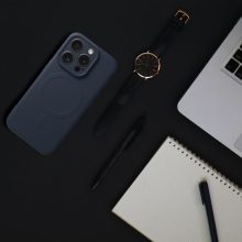 IPhone 15 Pro titán kék MagSafe szilikon telefontok